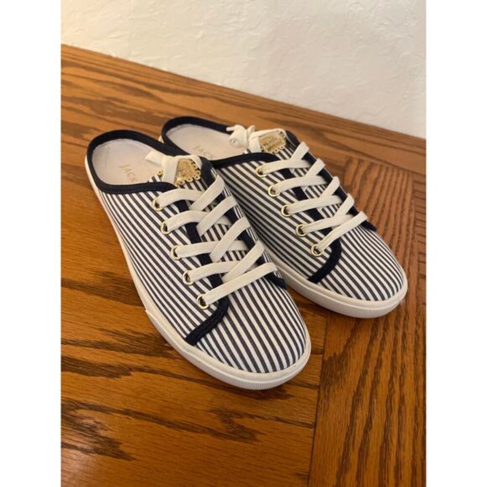 Jack Rogers striped nautical slip on sneaker size 9